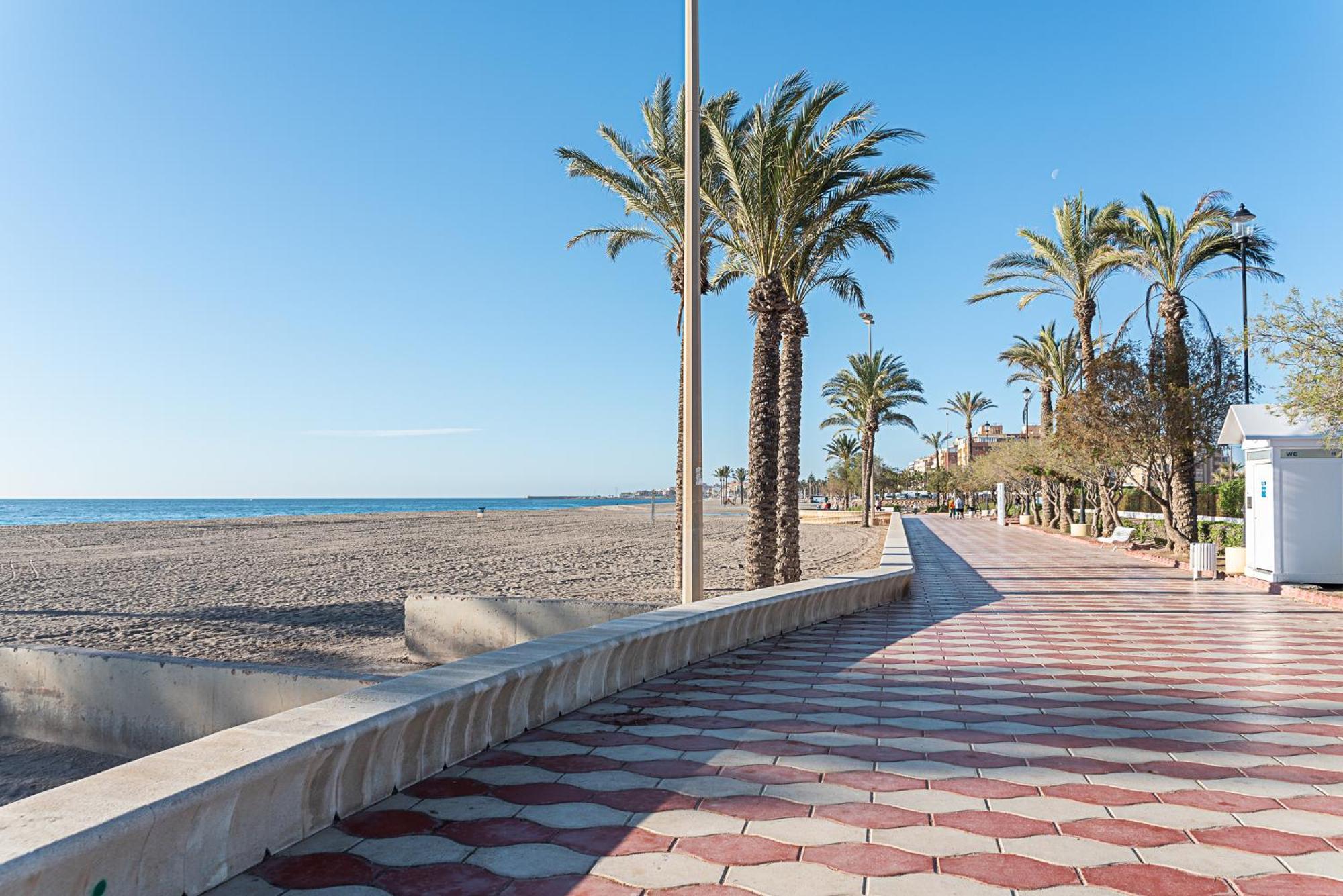 Hogar Digital Playa Y Piscina En Urbanizacion Appartamento